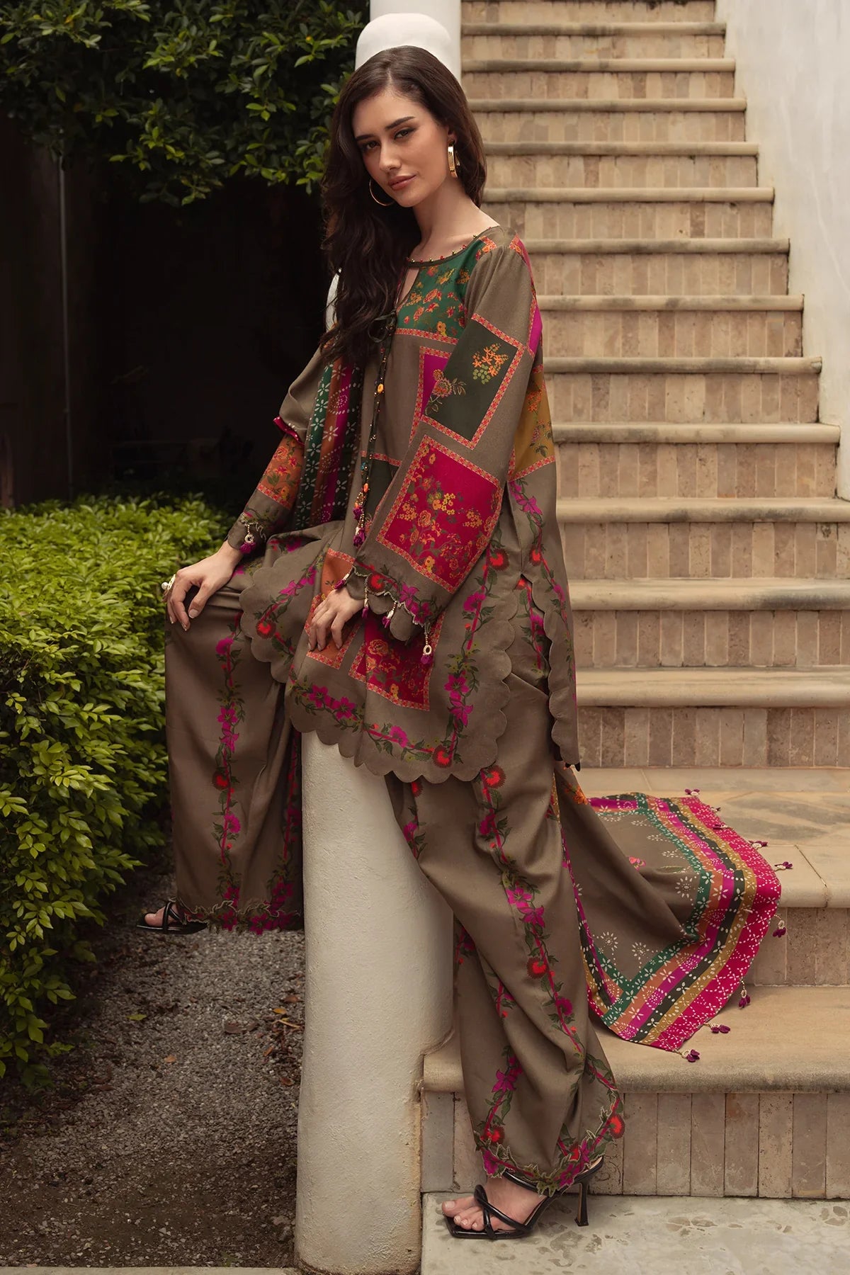3-PC Eliza Stitched Printed Winter Grip Soft & Silk brown