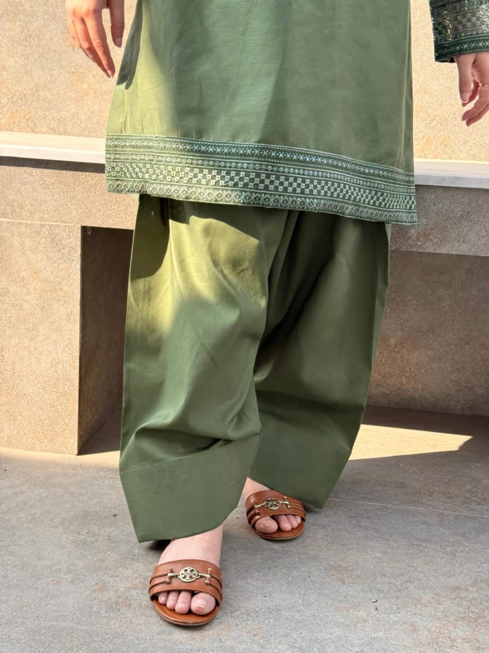 MINSHA 2PC ( FARSHI SHALWAR)