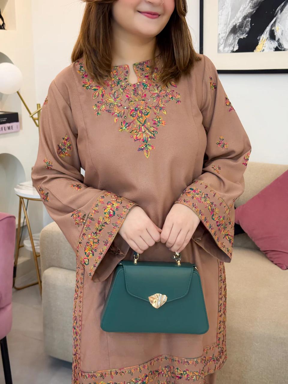 FEFA 2PC ( FARSHI SHALWAR)