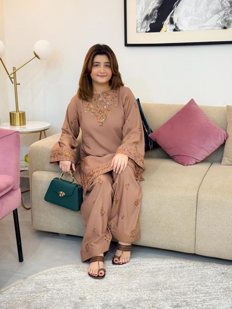 FEFA 2PC ( FARSHI SHALWAR)