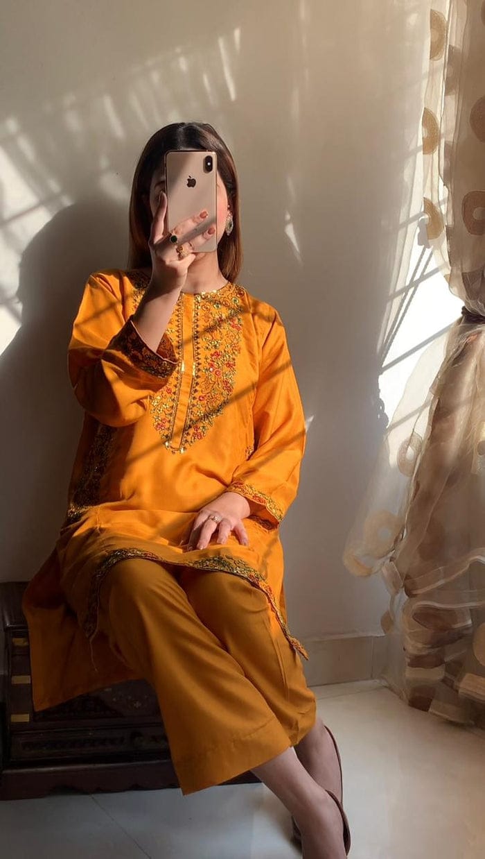 POCKET SEQUENCE EMBROIDERY 2PC