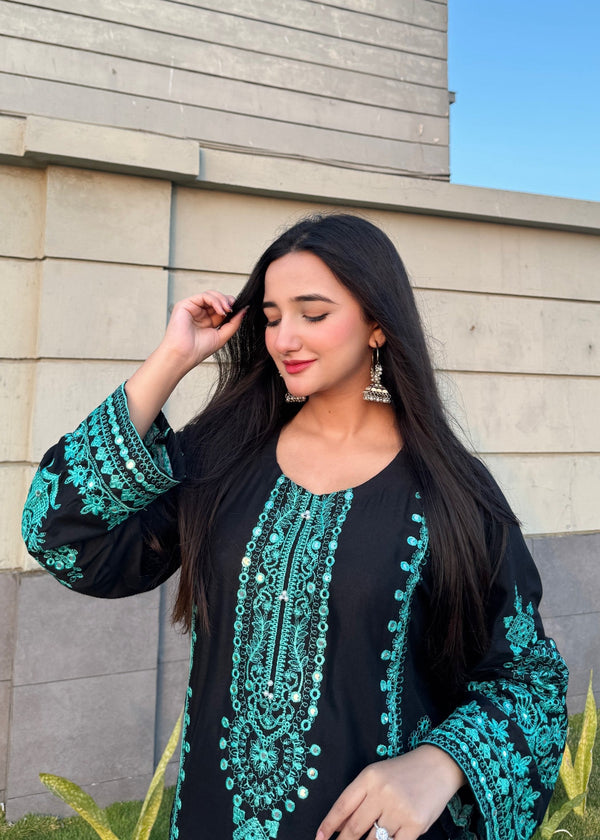Embroidered 2pcs  black dress